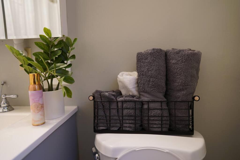 Stylish 1Br Unit W/Free Parking-Walk To Metro Διαμέρισμα Ουάσινγκτον Εξωτερικό φωτογραφία